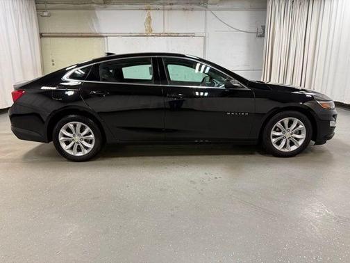 2025 Chevrolet Malibu LT