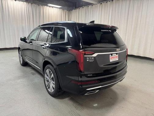 2025 Cadillac XT6 Premium Luxury AWD