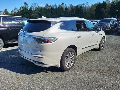 2024 Buick Enclave Avenir