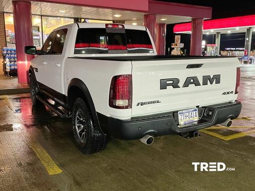 Photo 4 of 8 of 2017 RAM 1500 Rebel