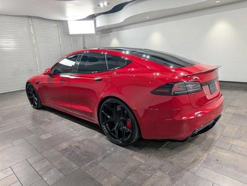 2022 Tesla Model S Base