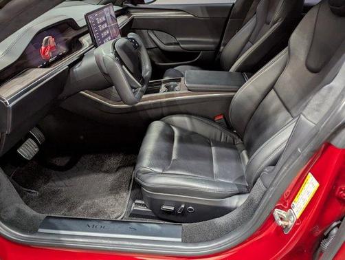 2022 Tesla Model S Base