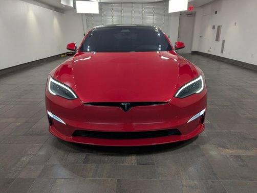 2022 Tesla Model S Base