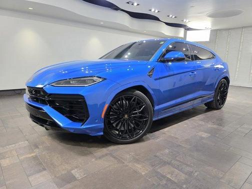 2025 Lamborghini Urus SE