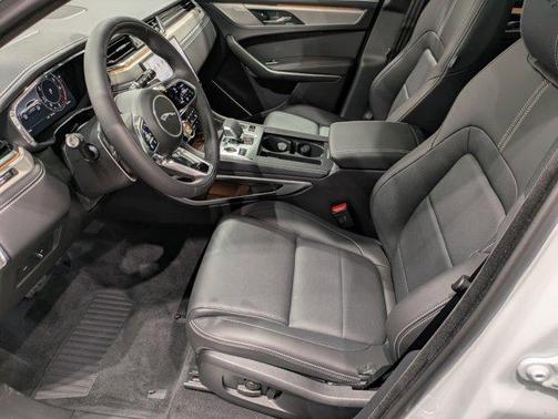 2026 Jaguar F-PACE P250 R-Dynamic S