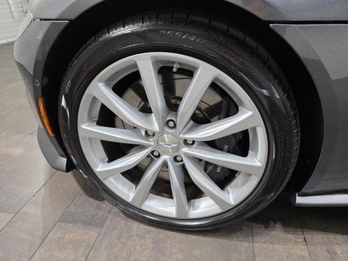 2021 Aston Martin Vantage Automatic