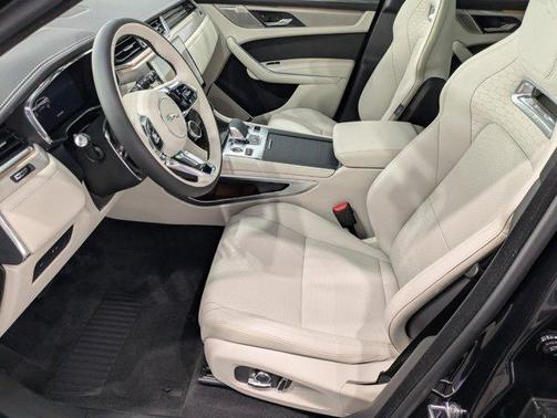 2026 Jaguar F-PACE P400 R-Dynamic S