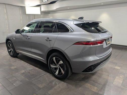 2026 Jaguar F-PACE P250 R-Dynamic S