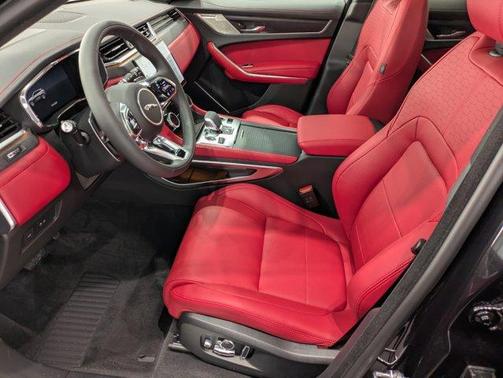 2026 Jaguar F-PACE P250 R-Dynamic S