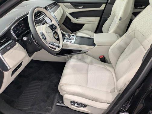 2026 Jaguar F-PACE P250 R-Dynamic S