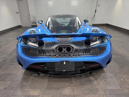 2025 McLaren 750S Base