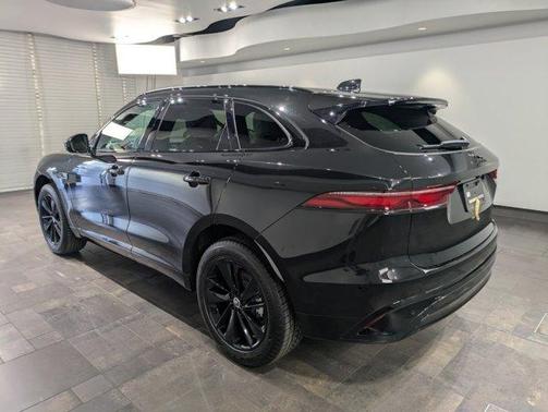 2025 Jaguar F-PACE P250 R-Dynamic S
