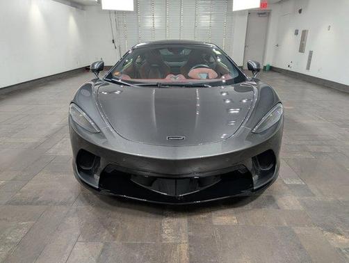 2022 McLaren GT Base