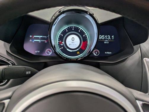 2022 Aston Martin Vantage Base