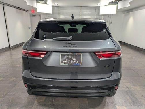 2026 Jaguar F-PACE P250 R-Dynamic S