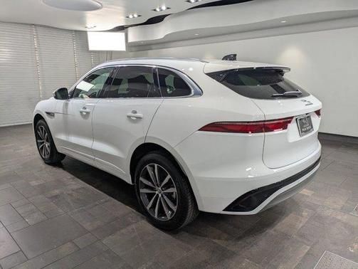 2025 Jaguar F-PACE P250 R-Dynamic S