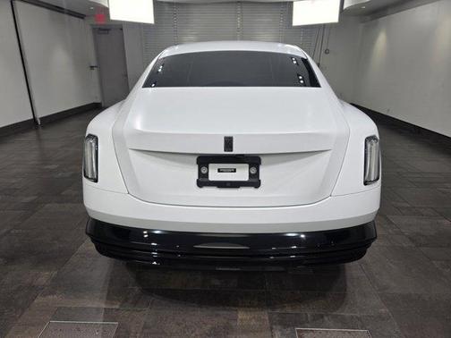 2024 Rolls-Royce Spectre Base