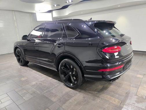 2024 Bentley Bentayga 
