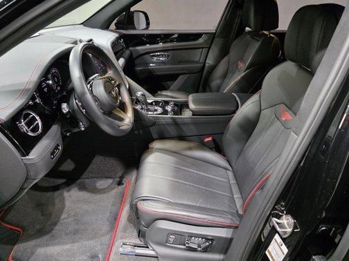 2024 Bentley Bentayga 