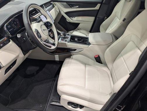 2026 Jaguar F-PACE P250 R-Dynamic S
