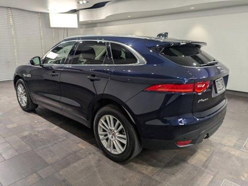 2020 Jaguar F-PACE 25t Prestige