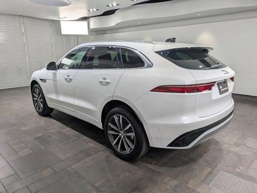 2025 Jaguar F-PACE P250 R-Dynamic S