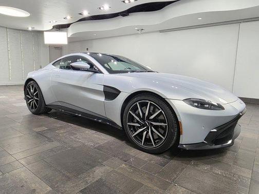 2019 Aston Martin Vantage Base