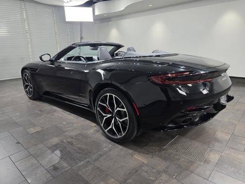 2019 Aston Martin DB11 Volante