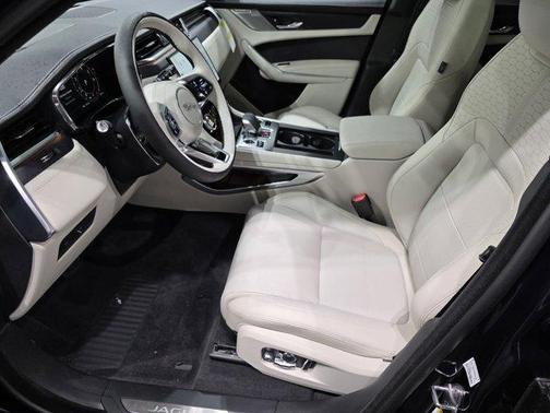 2026 Jaguar F-PACE P250 R-Dynamic S