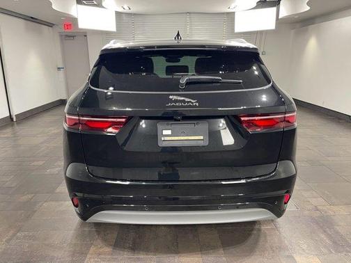 2025 Jaguar F-PACE P250 R-Dynamic S