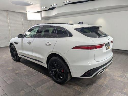 2026 Jaguar F-PACE P400 R-Dynamic S