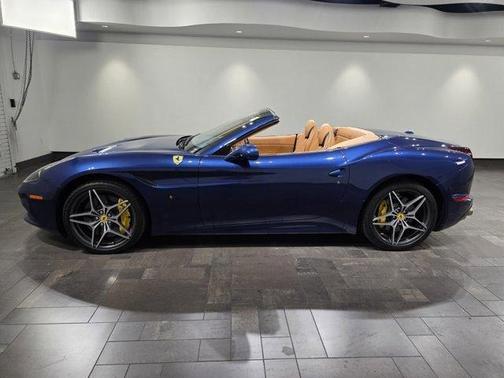 2016 Ferrari California T