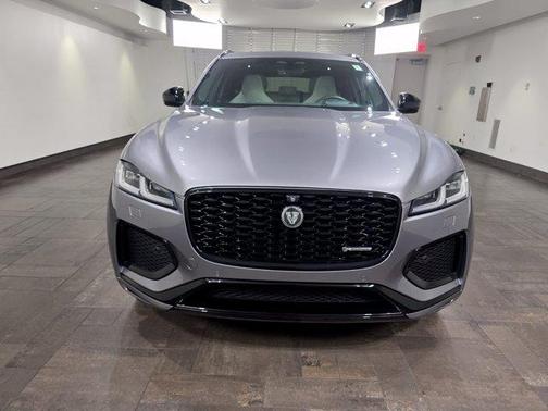 Eiger Grey 2025 Jaguar F-PACE P400 R-Dynamic S