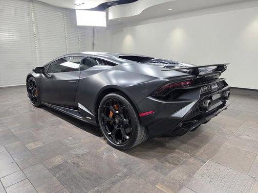 2024 Lamborghini Huracan Tecnica Base