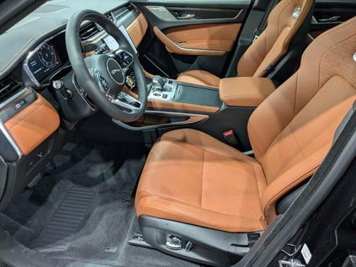 2026 Jaguar F-PACE P250 R-Dynamic S