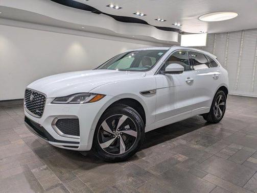 2025 Jaguar F-PACE P250 R-Dynamic S