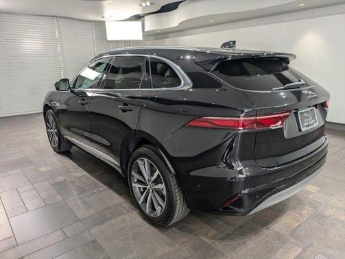 2025 Jaguar F-PACE P250 R-Dynamic S