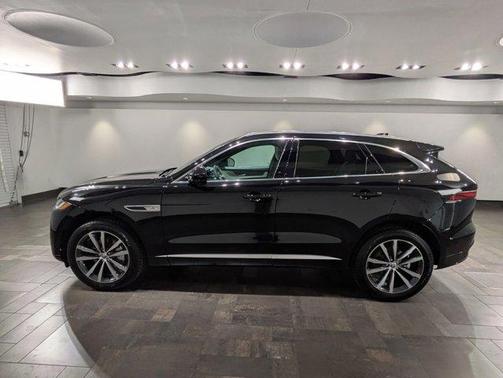2025 Jaguar F-PACE P250 R-Dynamic S