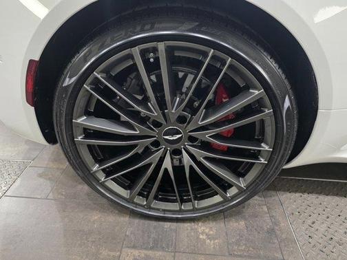 2023 Aston Martin DBS 