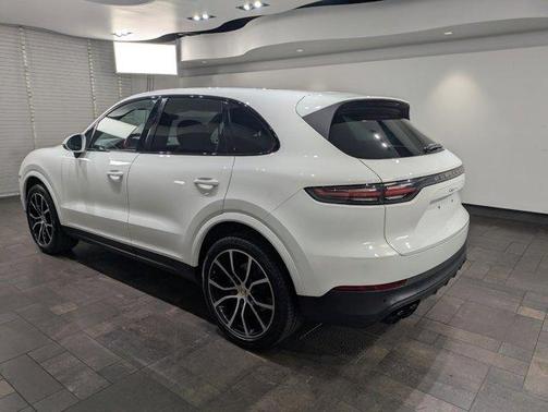 2019 Porsche Cayenne Base