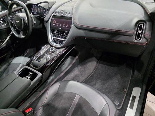 2023 Aston Martin DBX 707