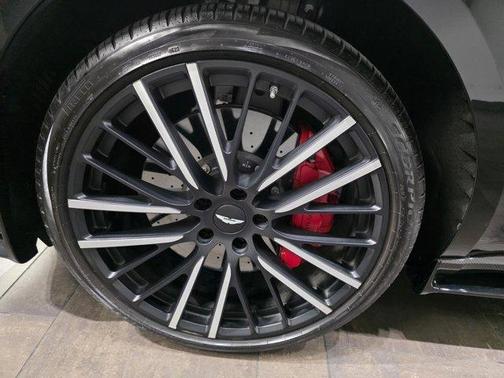 2023 Aston Martin DBX 707