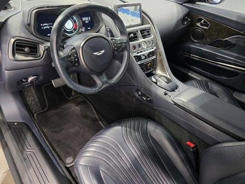 2019 Aston Martin DB11 V8
