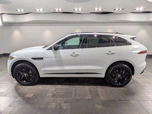 2026 Jaguar F-PACE P250 R-Dynamic S