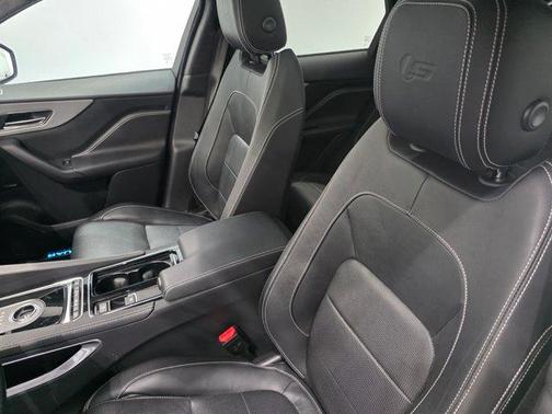 Indus Silver 2020 Jaguar F-PACE S