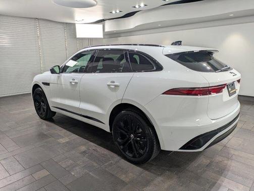 2026 Jaguar F-PACE P250 R-Dynamic S