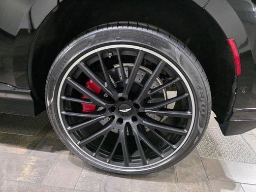 2023 Aston Martin DBX 707