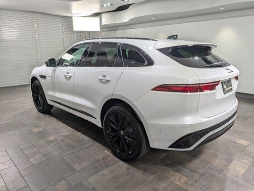 2025 Jaguar F-PACE P250 R-Dynamic S