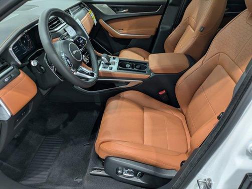 2026 Jaguar F-PACE P250 R-Dynamic S