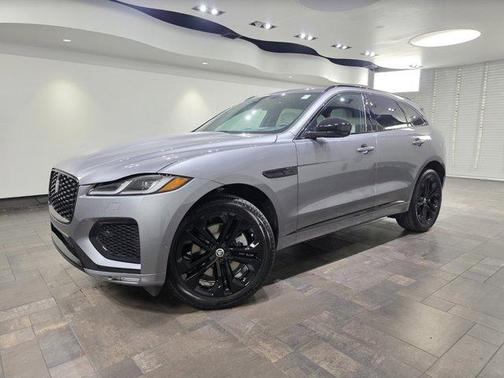 2026 Jaguar F-PACE P400 R-Dynamic S